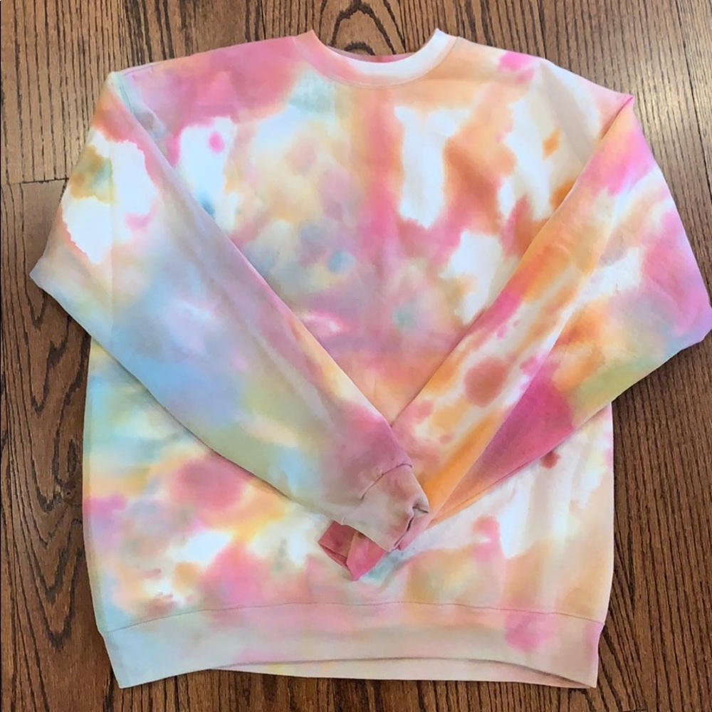 Tie Dye Sweatshirt! New - no tags!